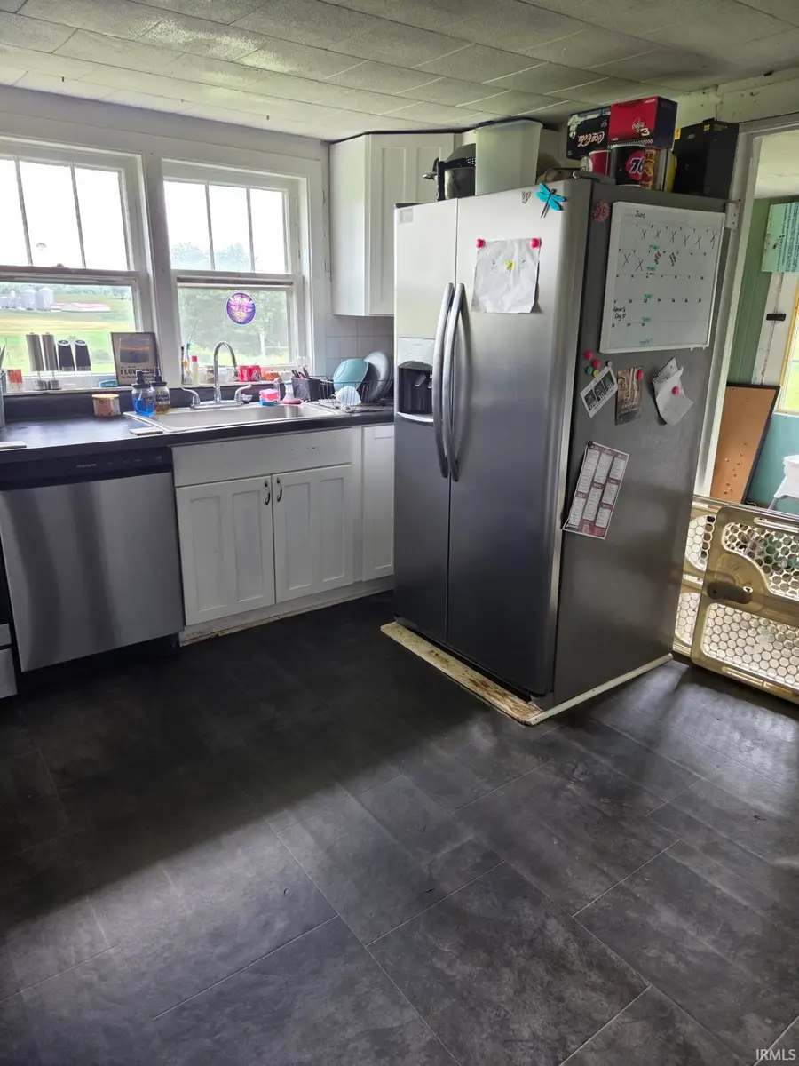 845 N Crowe Road, Bloomfield, IN 47424 - #3