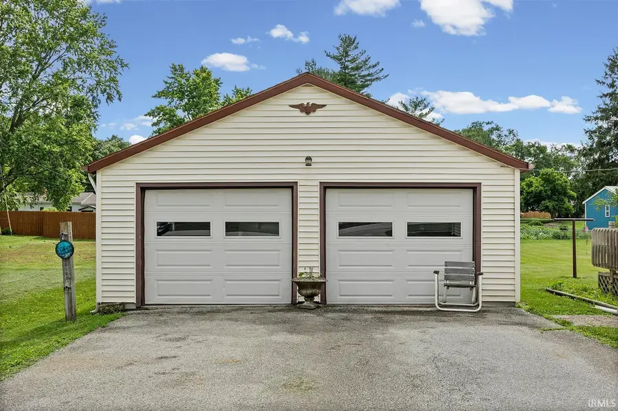 407 N Howard Street, Oxford, IN 47971 - #3
