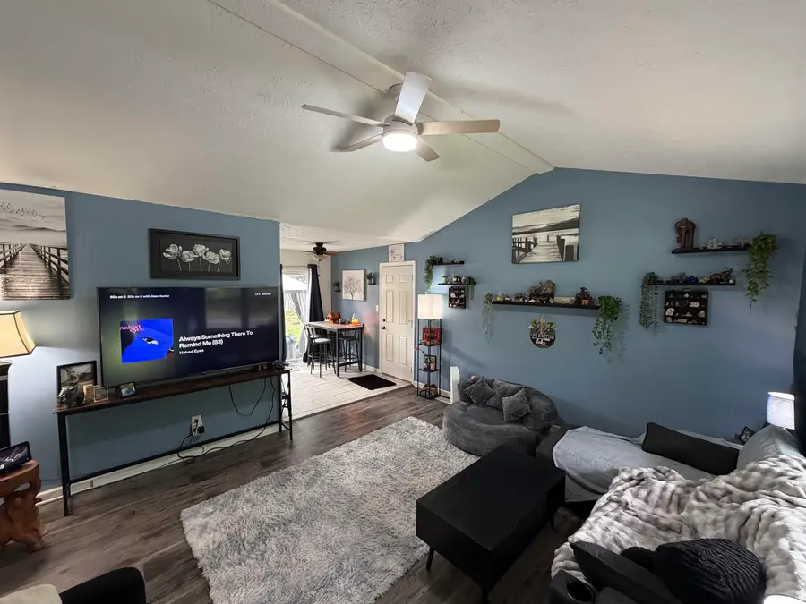 205 Jefferson Valley, Coatesville, IN 46121 - #2