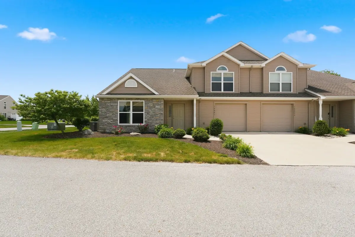 10001 Oak Trail Road, Fort Wayne, IN 46825 - #1