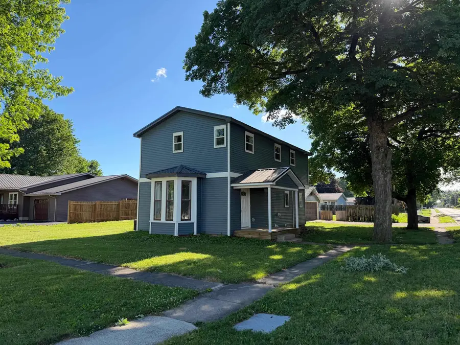 301 E Catherine Street, Milford, IN 46542 - #3