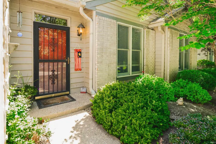 9415 S Harbour Pointe Drive, Bloomington, IN 47401 - #2