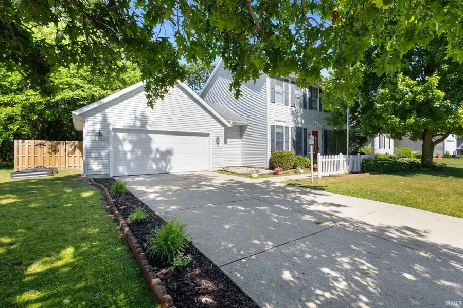 55083 Patrician Park Drive, Osceola, IN 46561 - #2