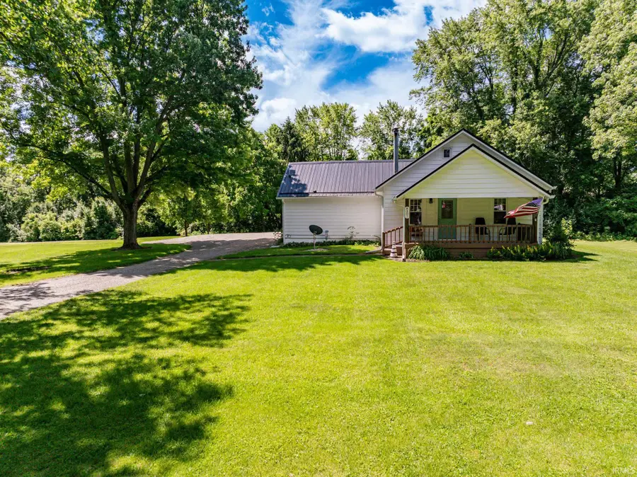 8301 W River Road, Yorktown, IN 47396 - #2