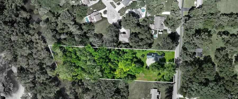 8301 W River Road, Yorktown, IN 47396 - #3