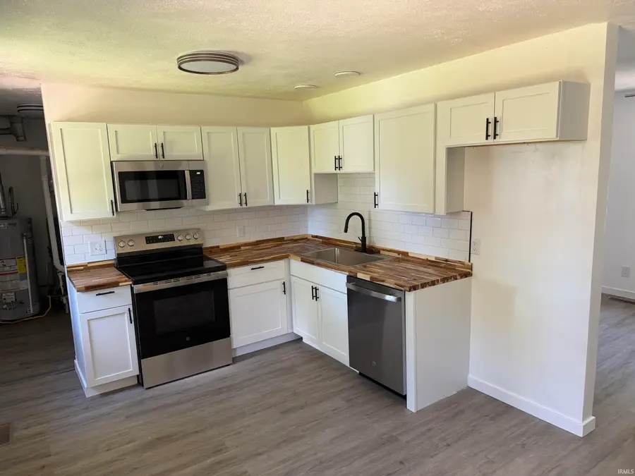 509 Jackson Heights Road, Plymouth, IN 46563 - #2