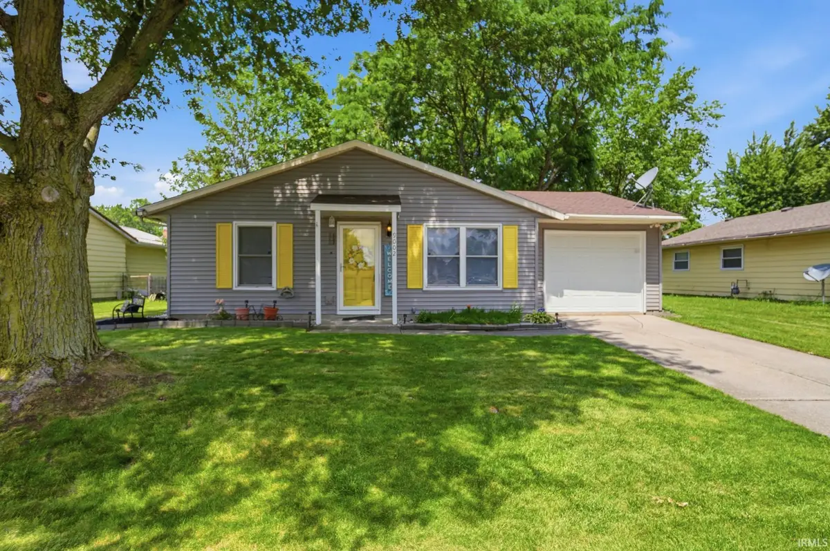 9002 Hemphill Drive, Fort Wayne, IN 46819 - #1