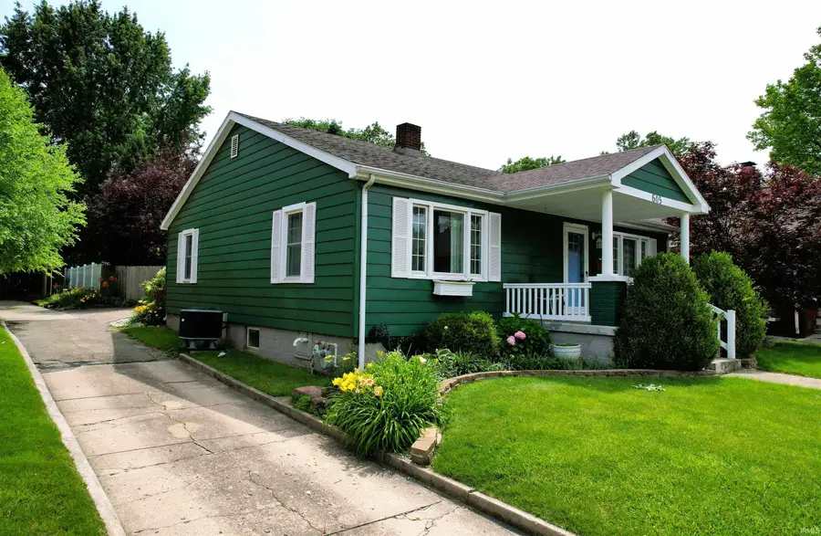 605 E Main Street, Crawfordsville, IN 47933 - #2