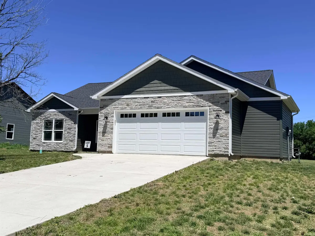 627 W 2nd Street, Fowler, IN 47944 - #1