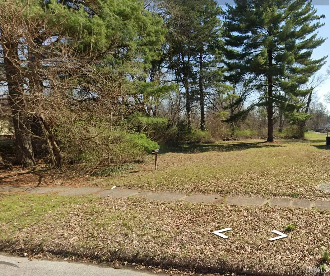2321 Washington Avenue, Terre Haute, IN 47803 - #1