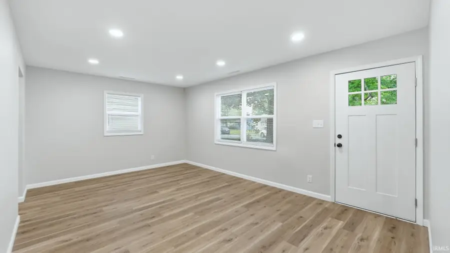 5215 Bowser Avenue, Fort Wayne, IN 46806 - #2