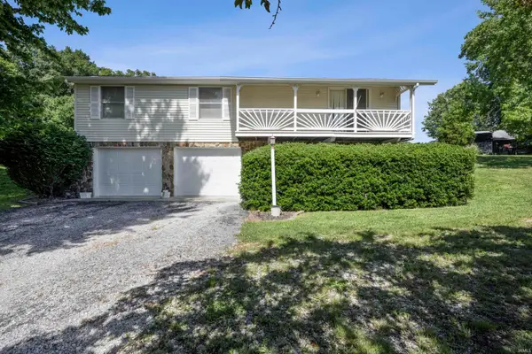 260 S Pyracantha Circle, Santa Claus, IN 47579