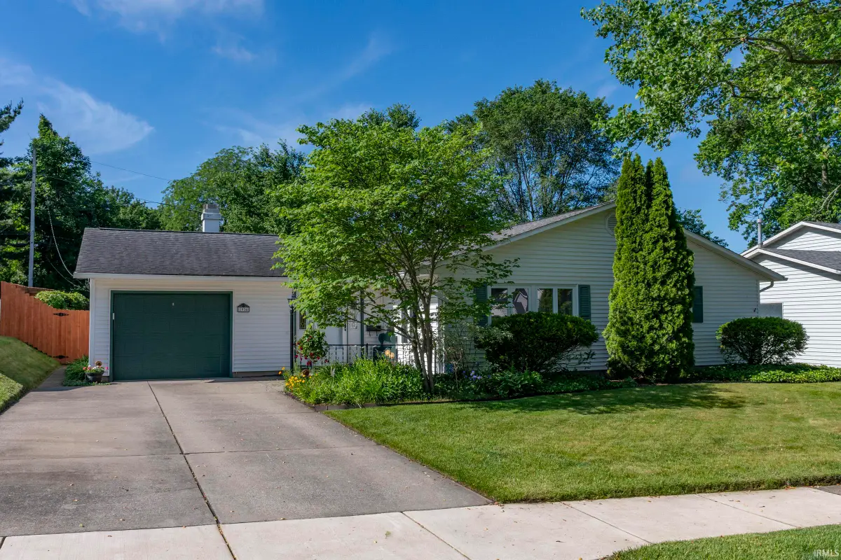 1936 Piedmont Way, South Bend, IN 46614 - #1