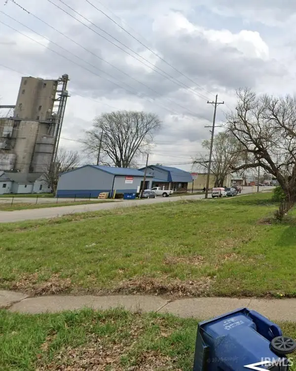 2400 Arleth Street, Terre Haute, IN 47802