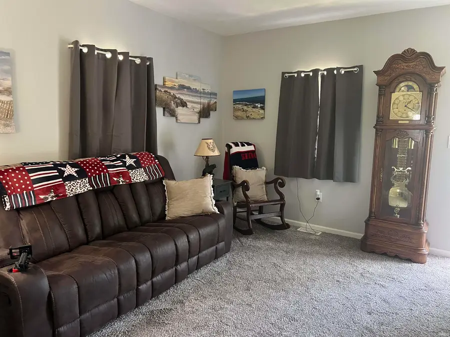 179 NE F Street, Linton, IN 47441 - #2