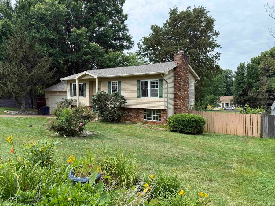 7344 Oakpark Drive, Newburgh, IN 47630 - #3