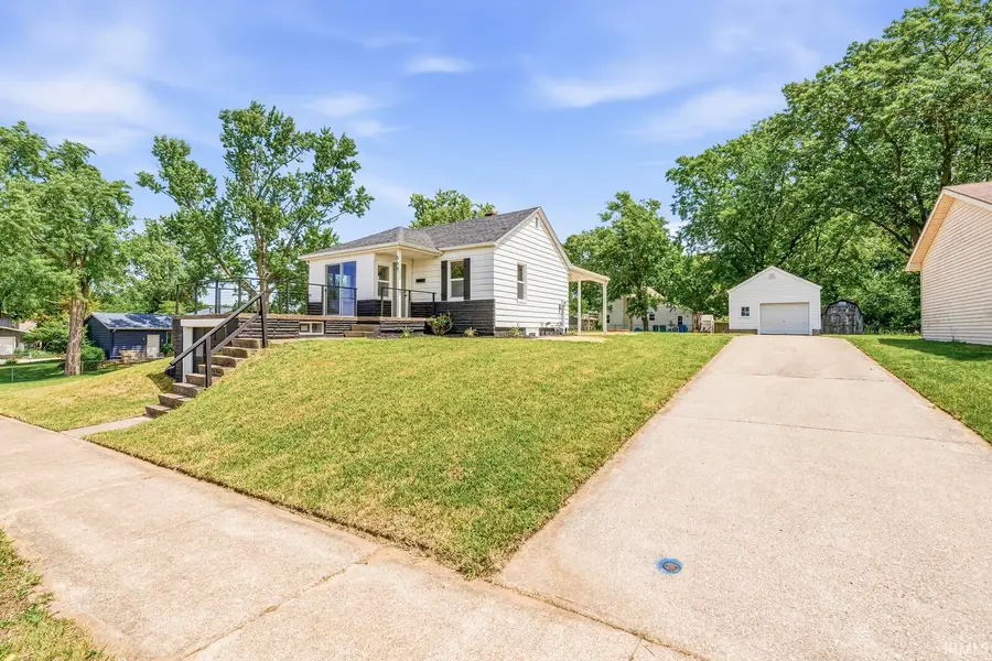 664 N Oakland Street, Mishawaka, IN 46544 - #3