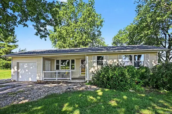 6293 S County Farm Road, Claypool, IN 46510