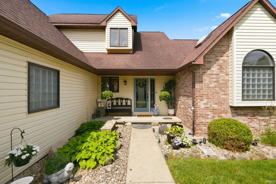 2913 S Scott Drive, Yorktown, IN 47396 - #2