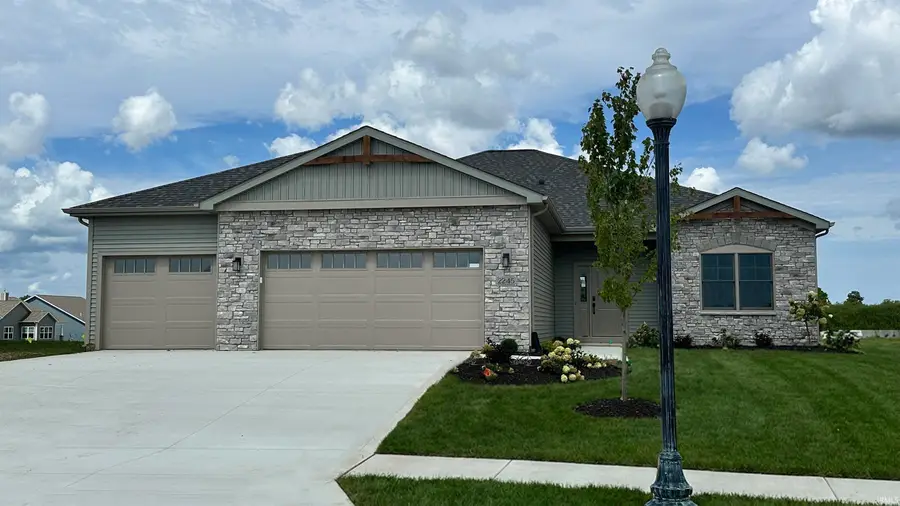 2245 Bandit Cove, Winona Lake, IN 46590 - #2