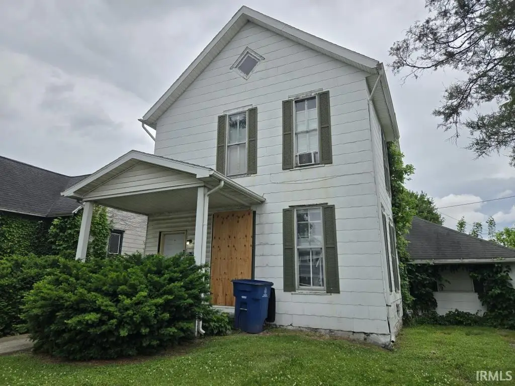 315 N Adams Street, Marion, IN 46952 - #1