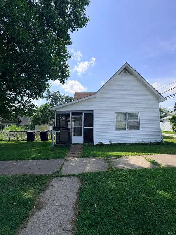 214 S 10th Street, Elwood, IN 46036