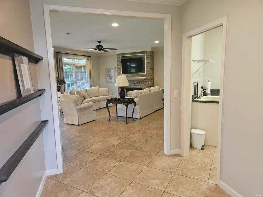 10334 Bernadette Drive, Evansville, IN 47725 - #3