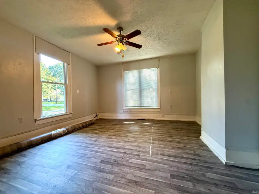 607 Forsythe Street, Grandview, IN 47615 - #3