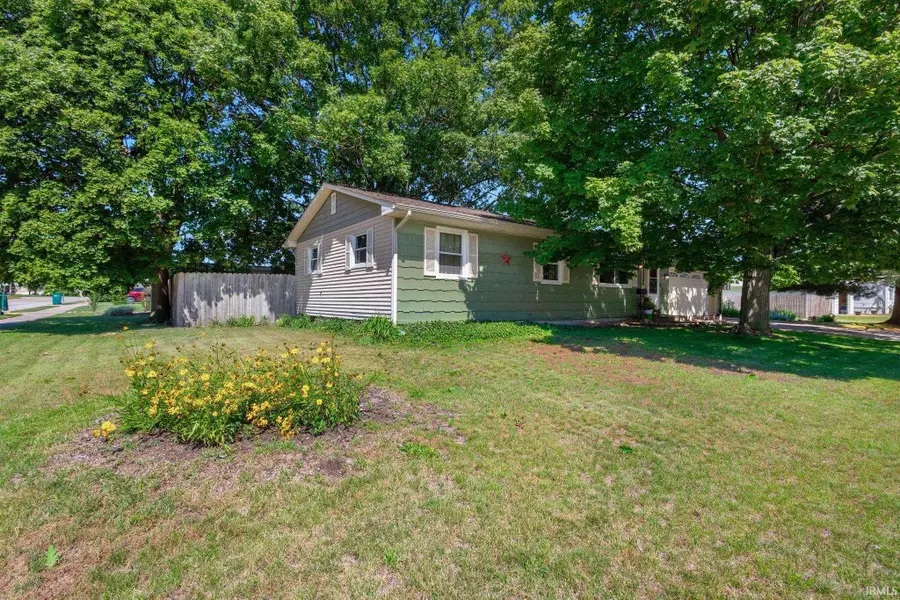 1903 Sarah Street, Mishawaka, IN 46545 - #2