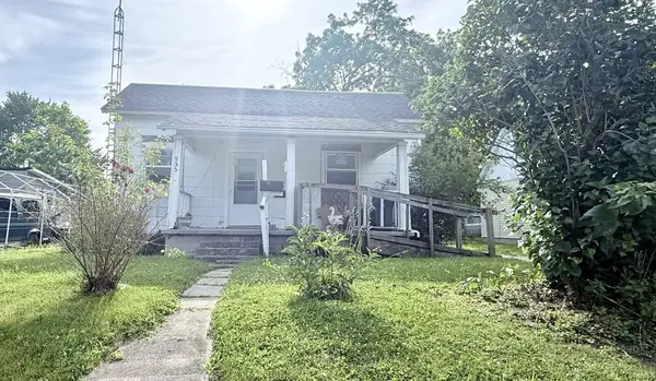 955 S Shank Street, Portland, IN 47371