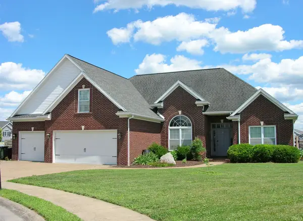 2966 Hannah Court, Newburgh, IN 47630