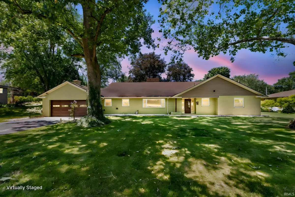 305 Sunset Drive, North Manchester, IN 46962 - #1