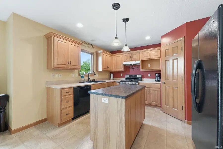 3518 Flowing Brook Drive, Fort Wayne, IN 46818 - #3