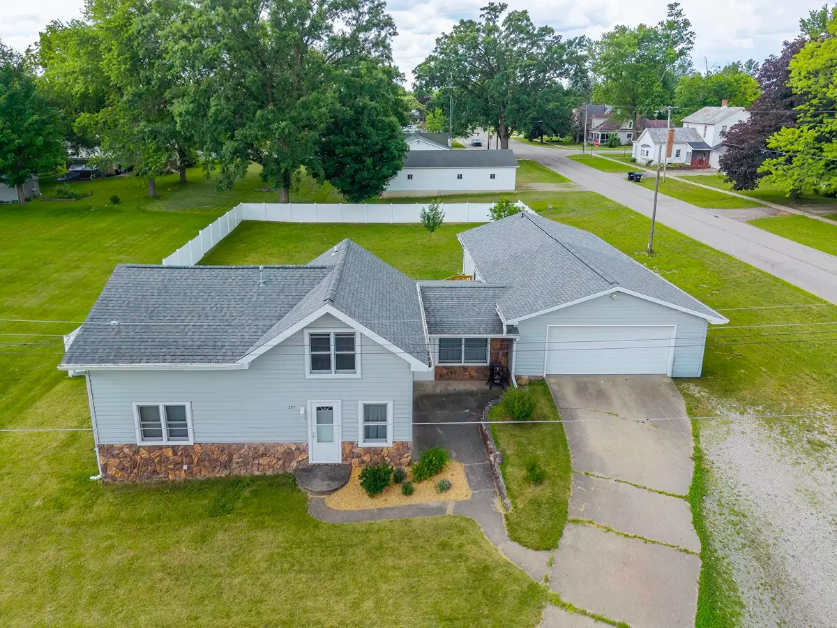 207 W Michael, Fremont, IN 46737 - #1