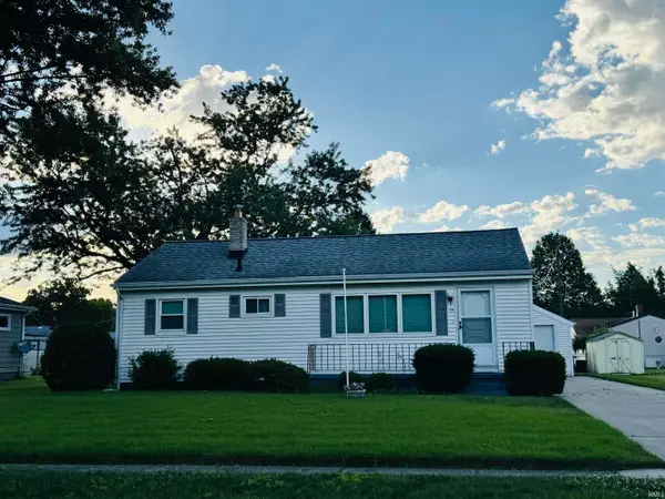 54668 28th Street, South Bend, IN 46635