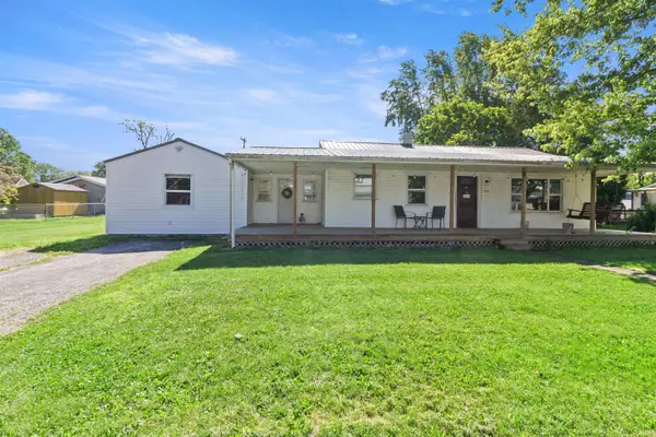 408 N Greenberry Street, Sweetser, IN 46987