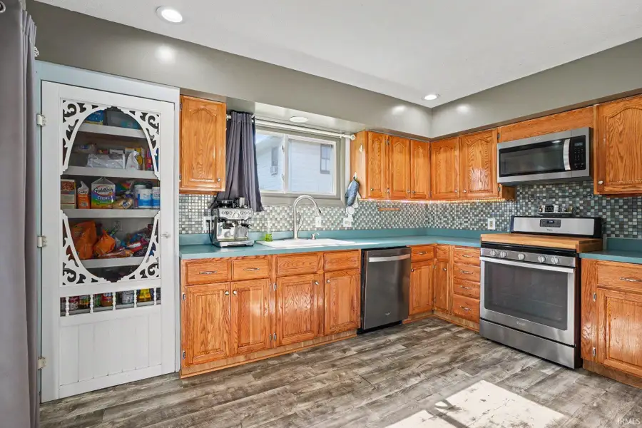 619 E Battell Street, Mishawaka, IN 46545 - #3