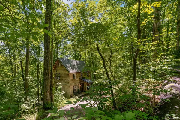 833 Helmsburg Road, Nashville, IN 47448