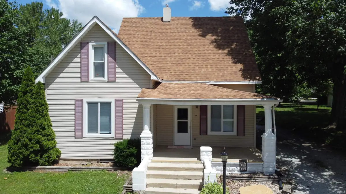 110 E Orchard St, Akron, IN 46910 - #1