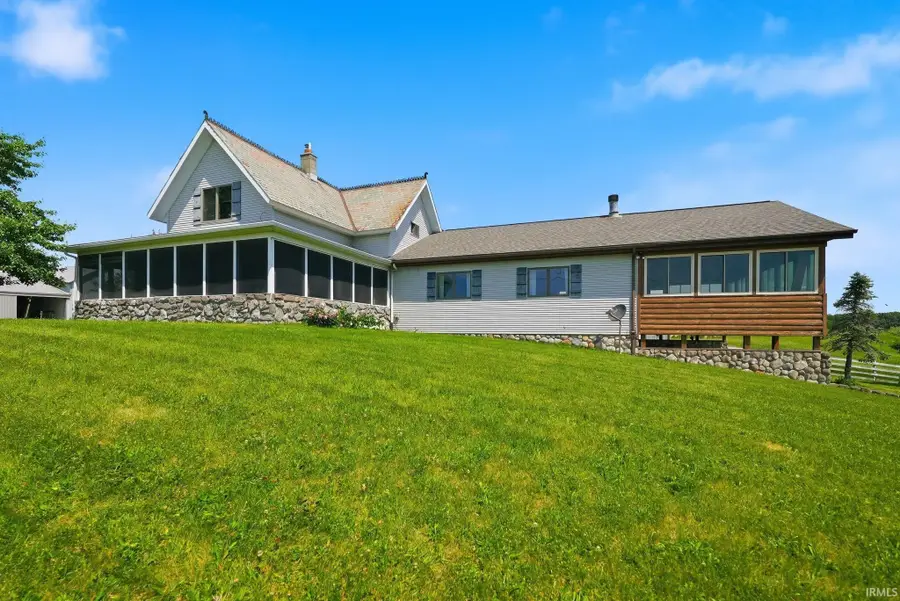 560 W 600 N, Columbia City, IN 46725 - #2