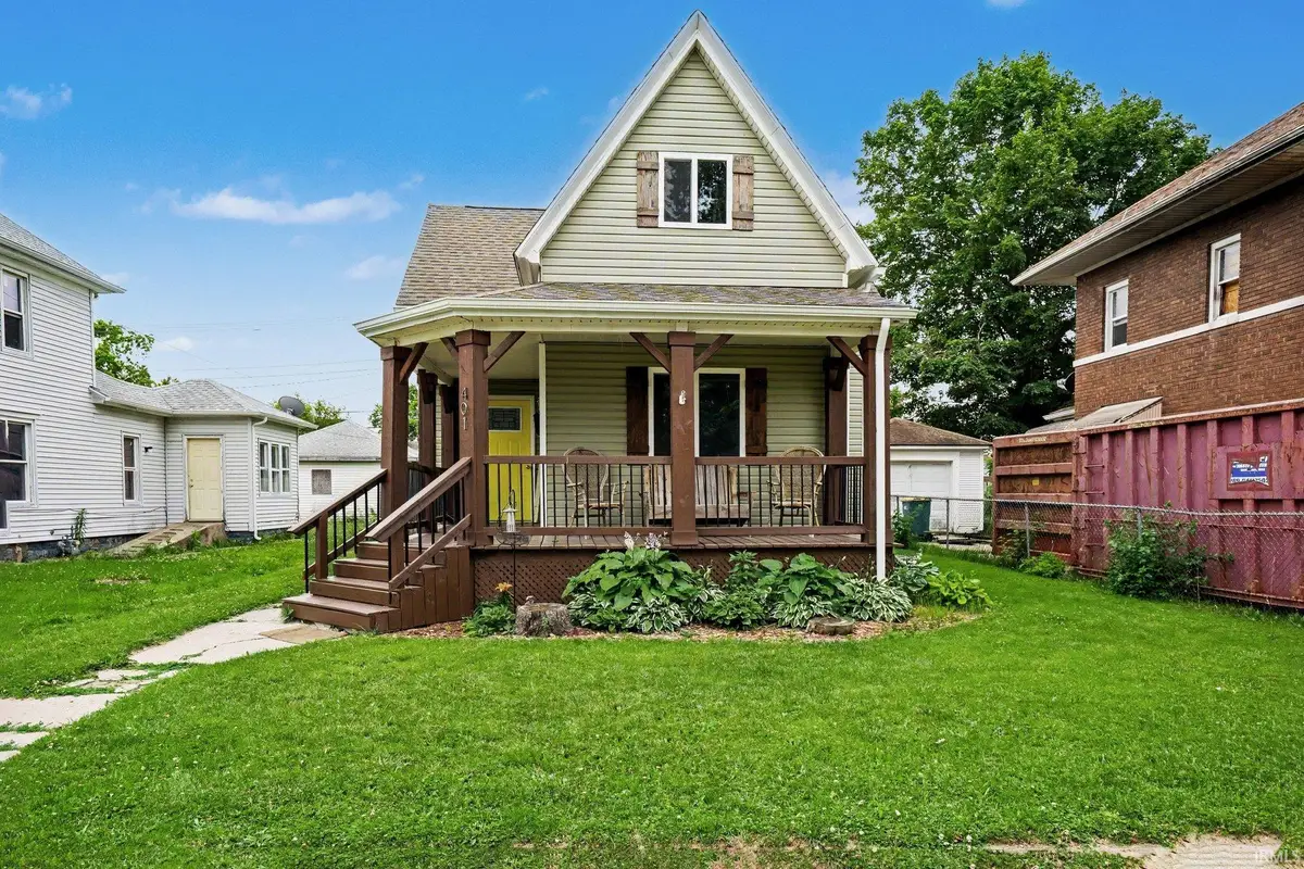 401 W 6th Street, Mishawaka, IN 46544 - #1