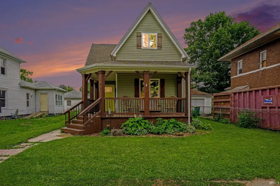 401 W 6th Street, Mishawaka, IN 46544 - #3