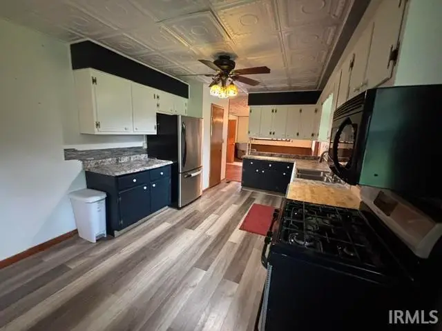 1009 E 7th Street, Fowler, IN 47944 - #3