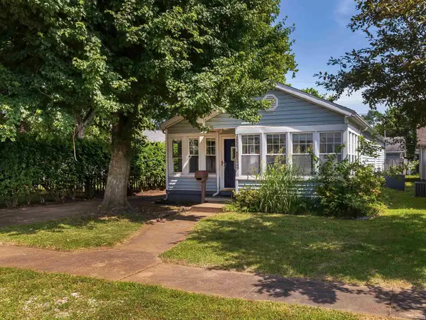1572 Enlow Avenue, Evansville, IN 47711