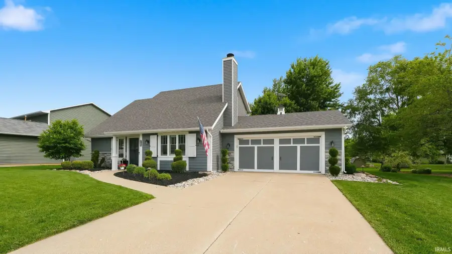 9910 Sawtooth Court, Fort Wayne, IN 46804 - #2