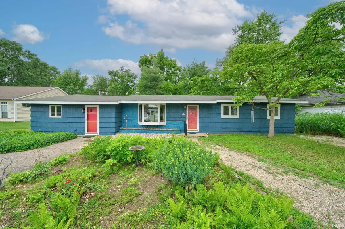 1962 E La Salle Avenue, Mishawaka, IN 46545 - #1