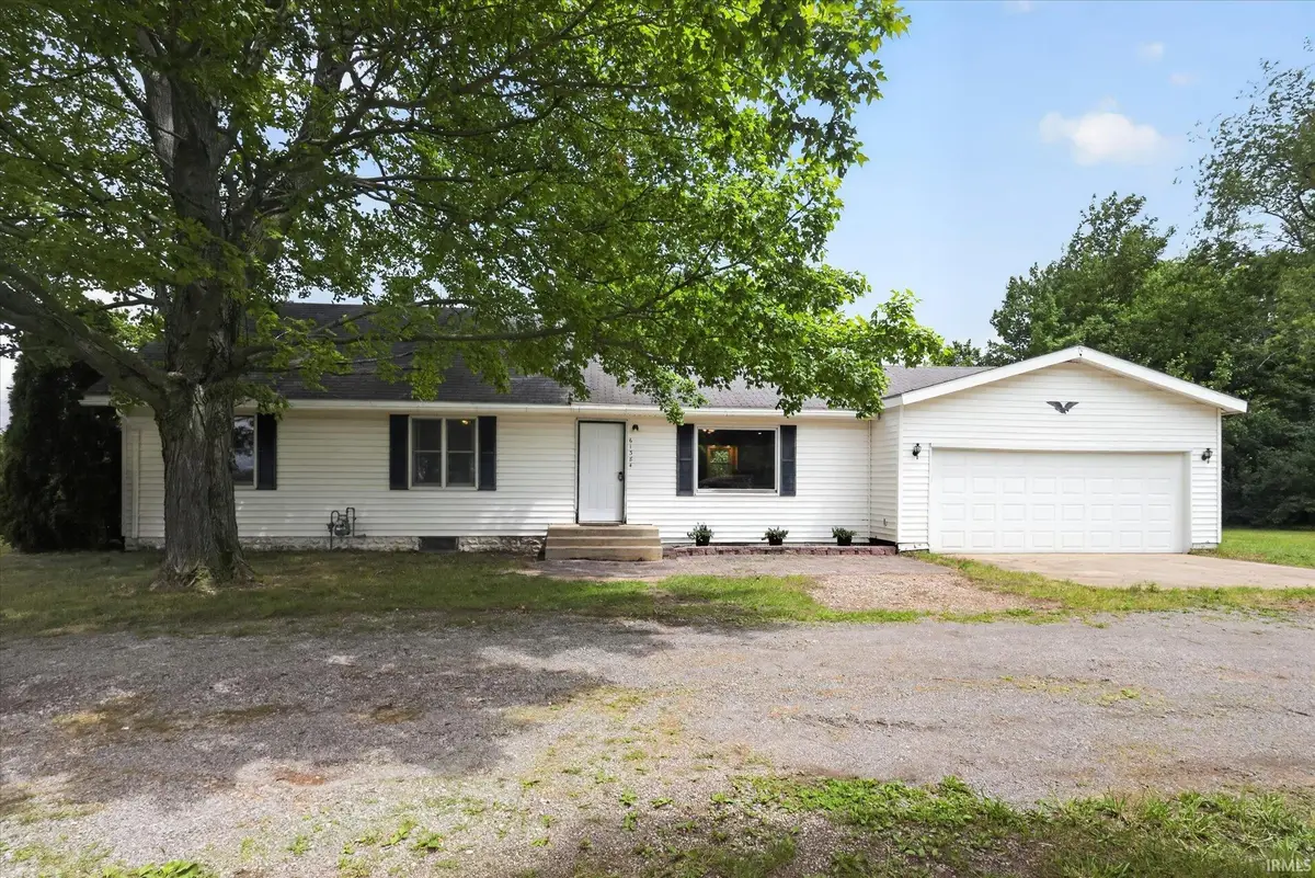 61384 Oak Road, South Bend, IN 46614 - #1