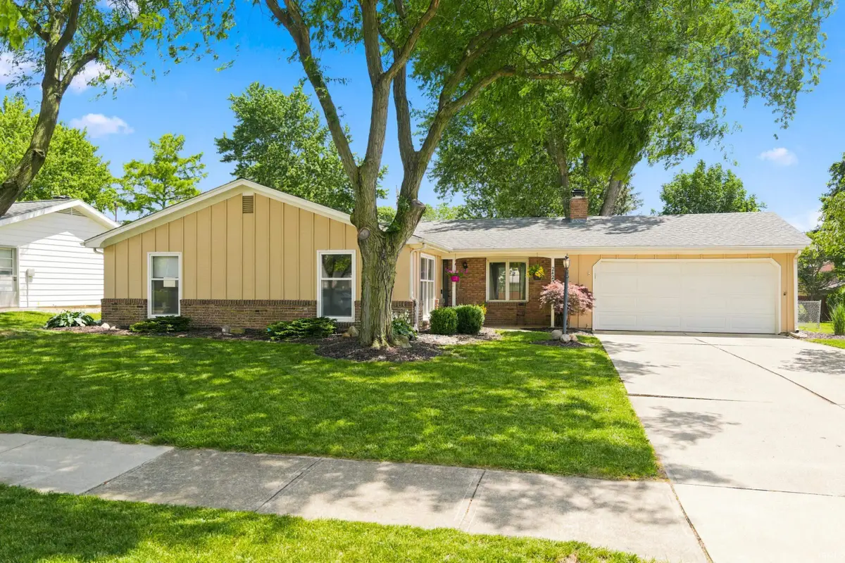2422 Forest Valley Drive, Fort Wayne, IN 46815 - #1