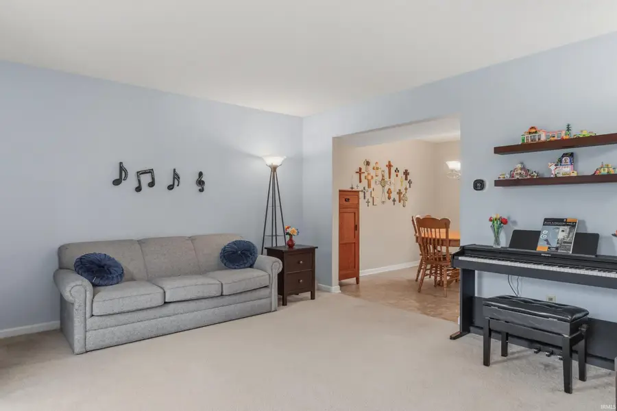 8711 Amberly Drive, New Haven, IN 46774 - #3