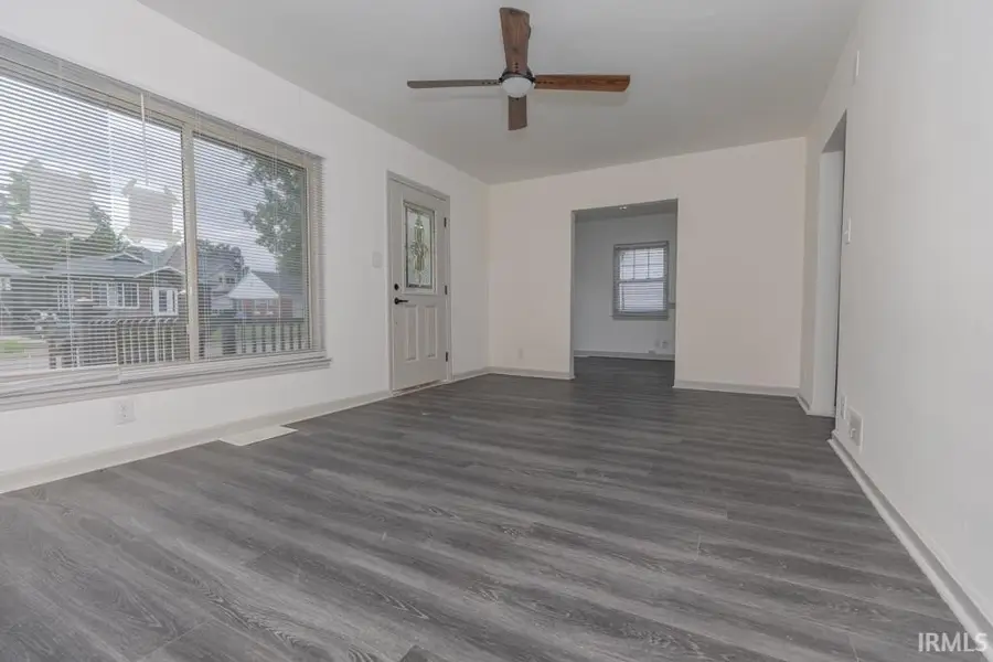1031 E Mulberry Street, Evansville, IN 47714 - #3